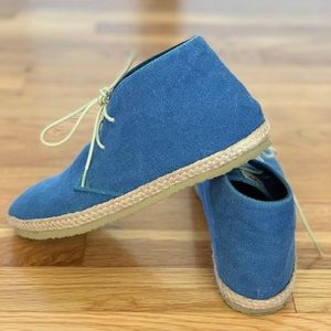 Sustainable, denim, laced shoes NEVER WORN